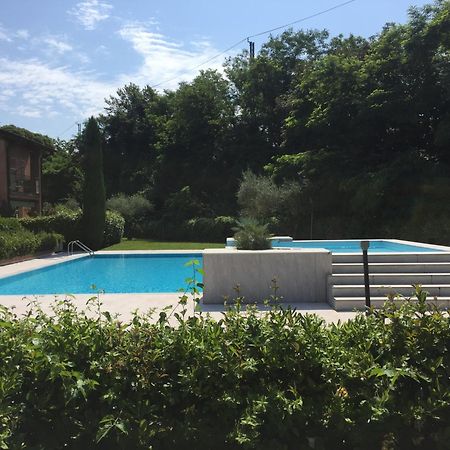Home La Rosa Del Garda Пескьера-дель-Гарда Экстерьер фото